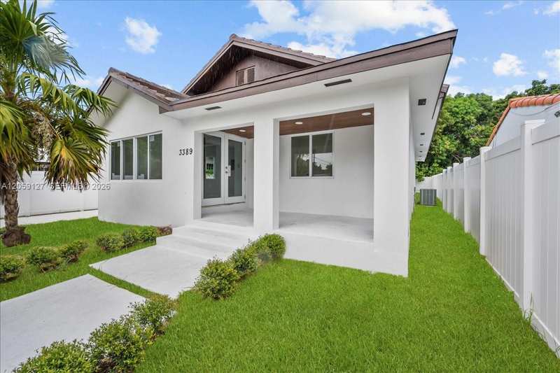 3389 NW 14th Ave, Miami FL 33142