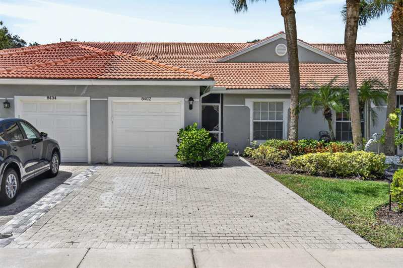 8402 Logia Circle, Boynton Beach FL 33472