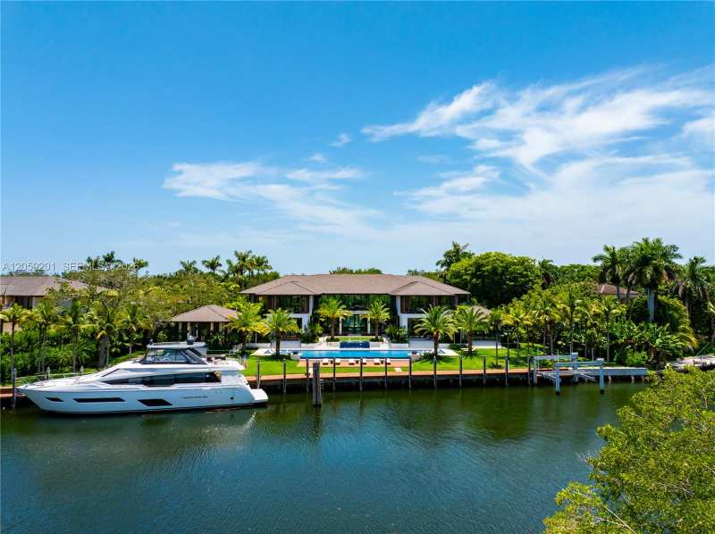 641 Leucadendra Dr, Coral Gables FL 33156