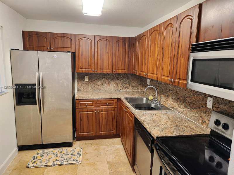 10985 SW 107th St # 110, Miami FL 33176