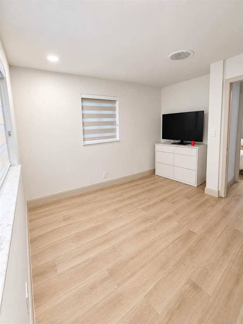 412 S 24TH Avenue, Hollywood FL 33020
