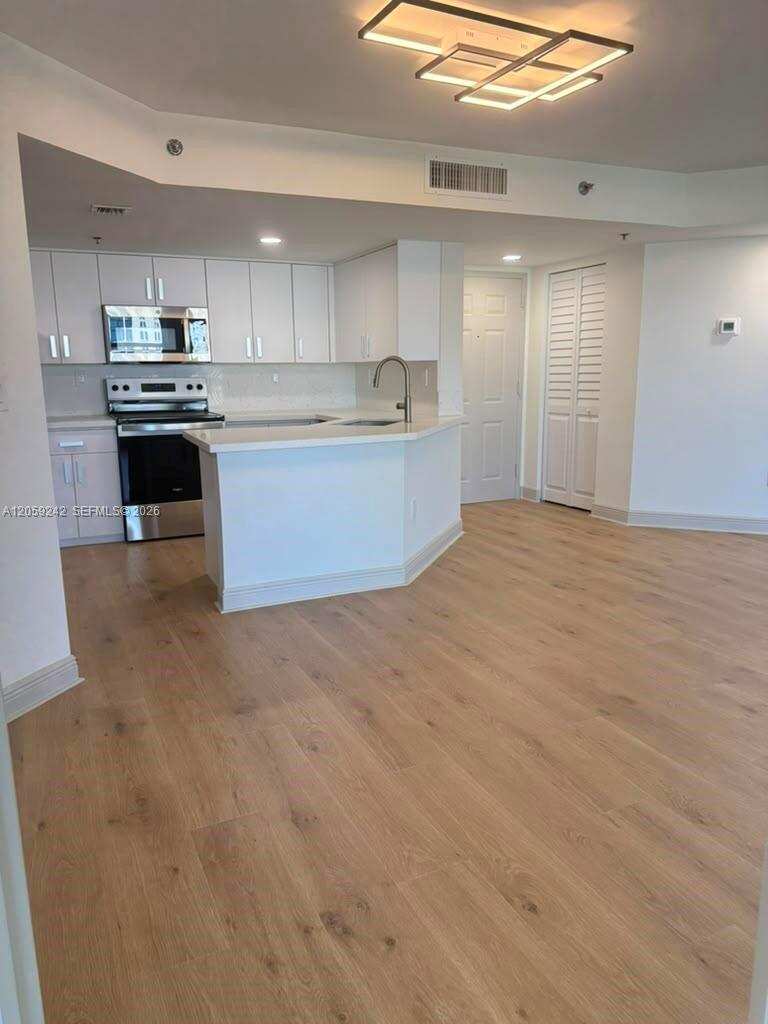 2351 Douglas Rd # 1204, Miami FL 33145