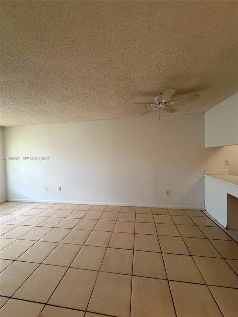 291 NW 177th St # 117, Miami Gardens FL 33169