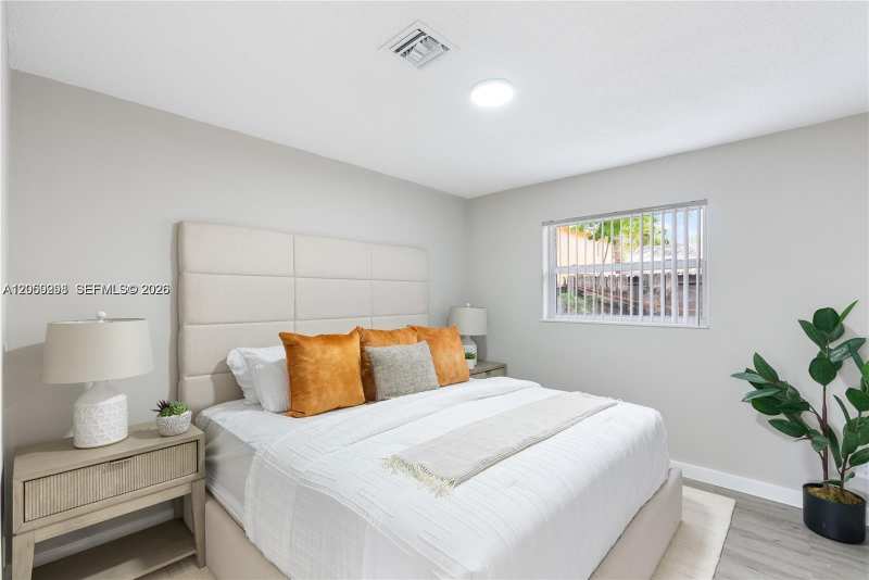 312 SW 14th St # 2, Fort Lauderdale FL 33315
