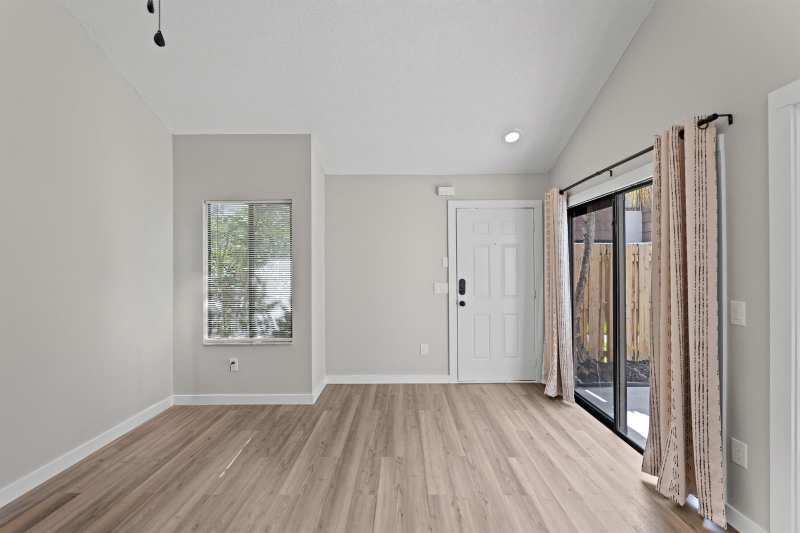 4155 PALM BAY Circle # D, West Palm Beach FL 33406