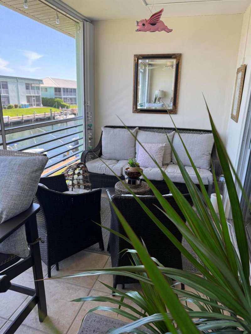 117 LEHANE Terrace # 206, North Palm Beach FL 33408