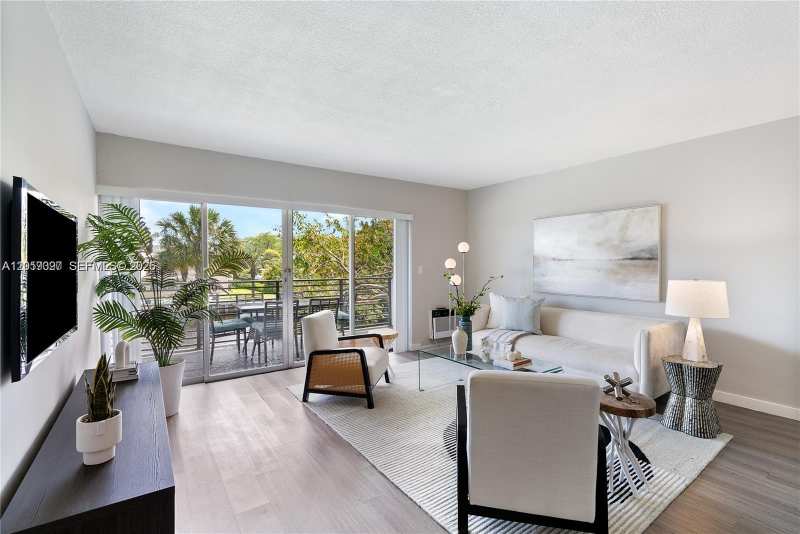 550 NE 20th St # 2, Wilton Manors FL 33305
