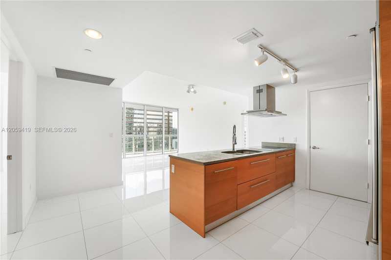 495 Brickell Ave # 3311, Miami FL 33131