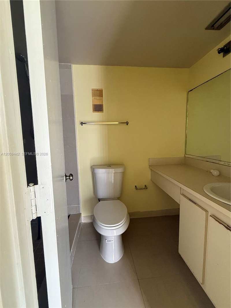 8740 N Sherman Cir # 402, Miramar FL 33025