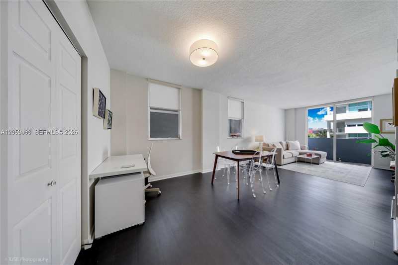 115 SW 11th St # 505, Miami FL 33130