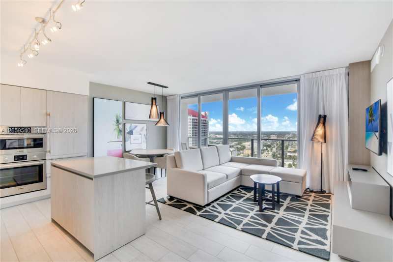 4010 S Ocean Dr # R1006, Hollywood FL 33019