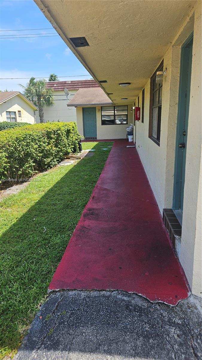 2508 E Johnson St # 7, Hollywood FL 33020