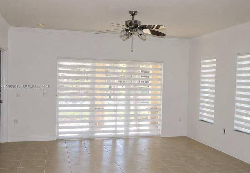 2452 Centergate Dr # 104, Miramar FL 33025