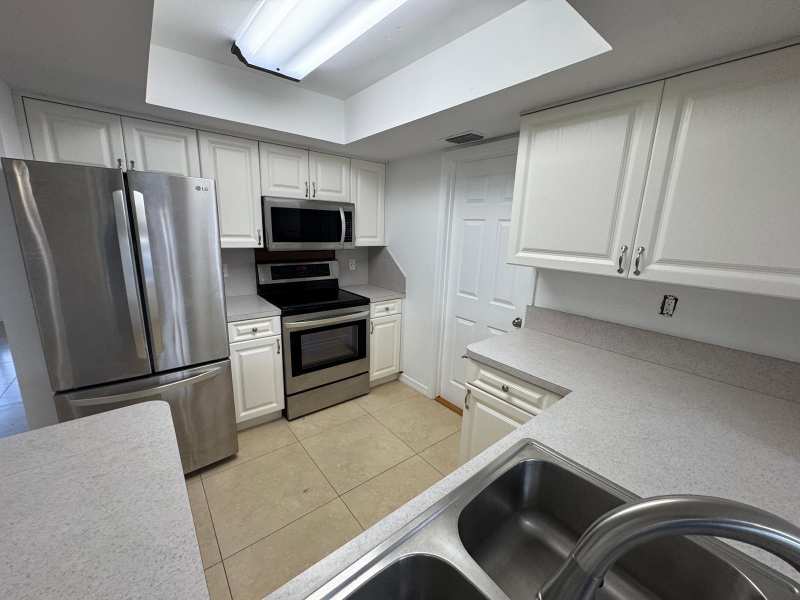 4717 NW 49TH Place, Tamarac FL 33319