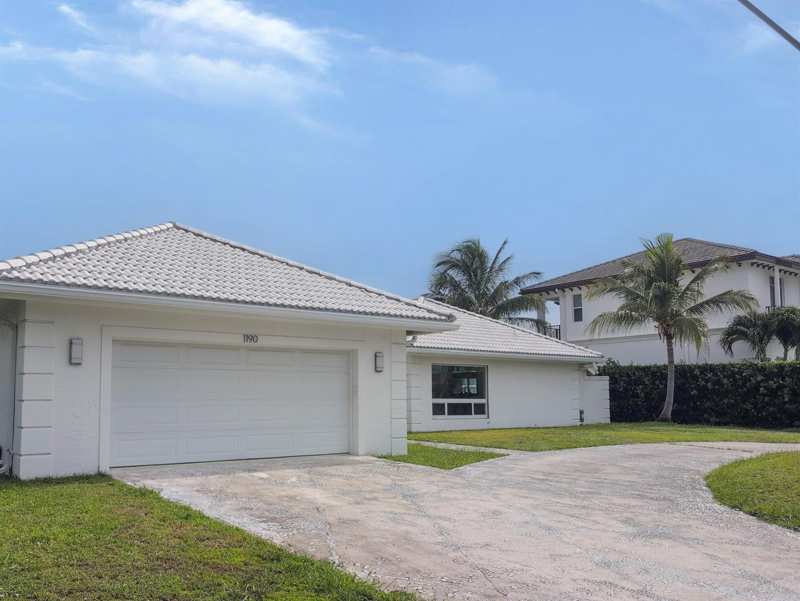 1190 Bimini Lane, Riviera Beach FL 33404