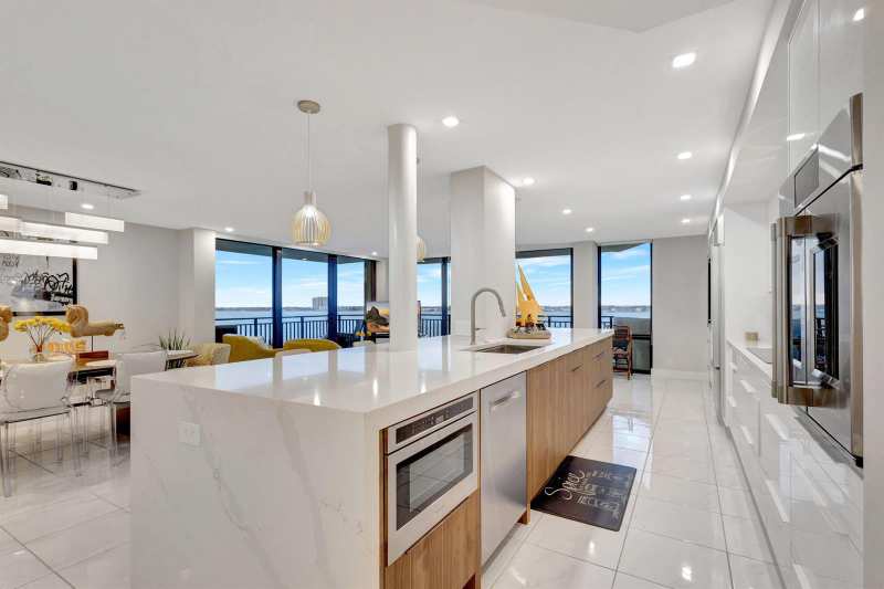 5460 N Ocean Drive # C, Singer Island FL 33404