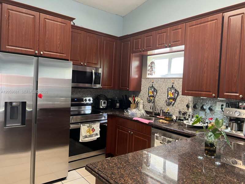 7358 W 30th Ave, Hialeah FL 33018