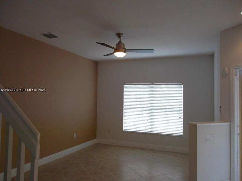 208 Lake Monterey Cir, Boynton Beach FL 33426