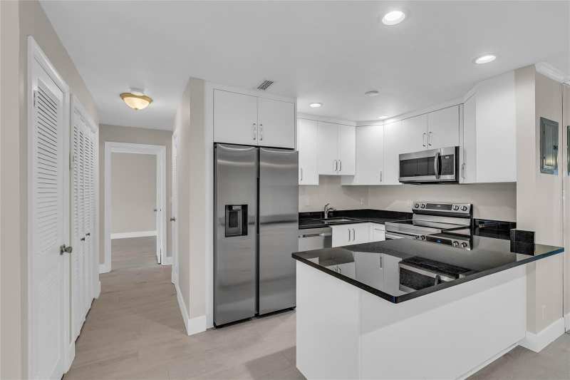 6319 Bay Club Drive # 1, Fort Lauderdale FL 33308