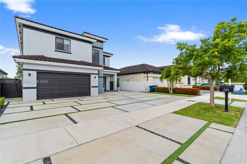 14550 SW 32nd st, Miami FL 33175