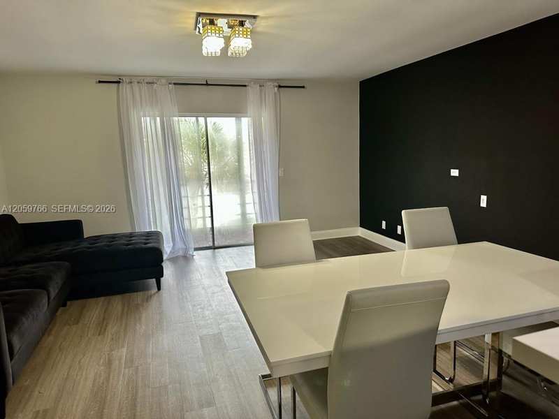 22605 SW 66th Ave # 310, Boca Raton FL 33428
