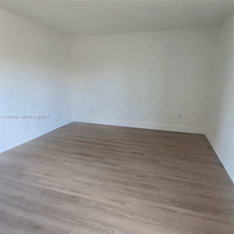 8401 SW 107 # 312E, Miami FL 33173