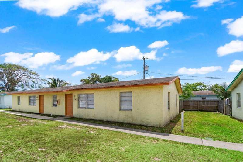 4764 Gulfstream Road, Lake Worth FL 33460