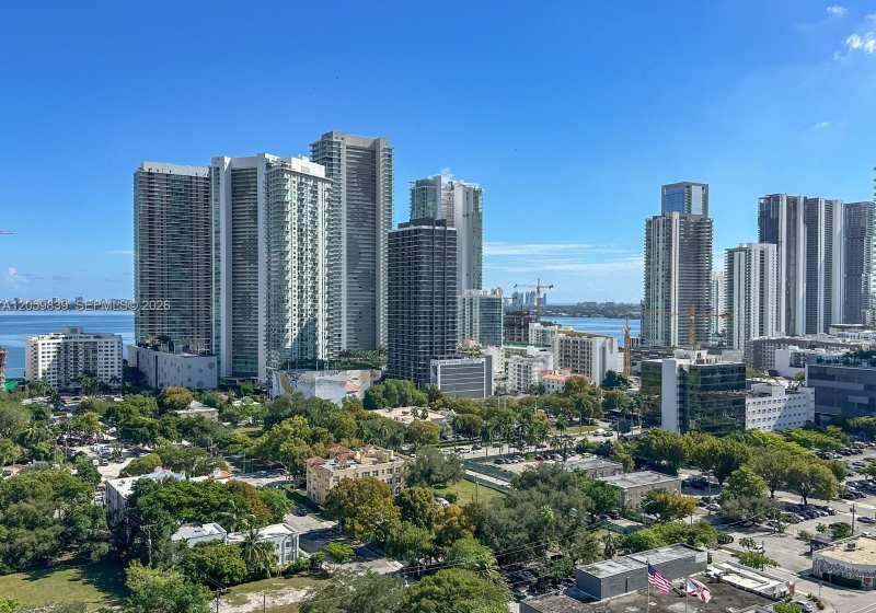 121 NE 34th St # 2003, Miami FL 33137