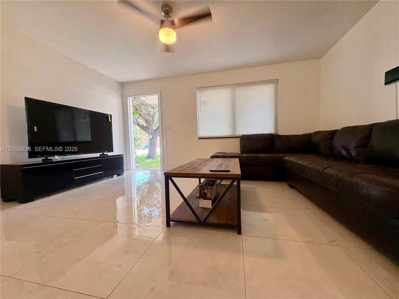 929 SW 10th Ave # 0, Delray Beach FL 33444