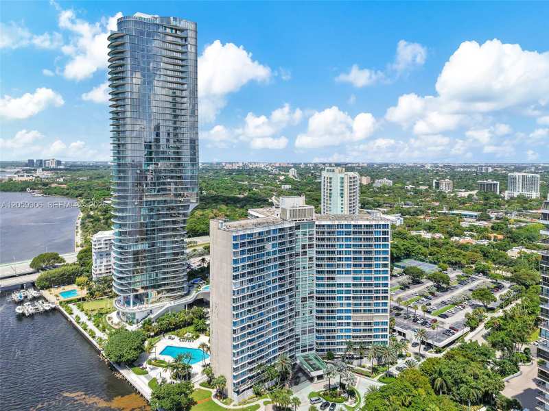 2451 Brickell Ave # 5G, Miami FL 33129