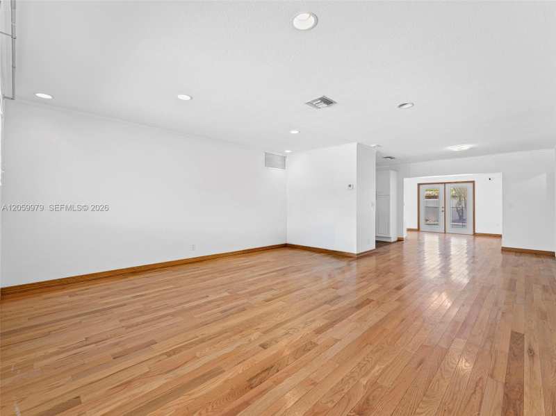 2021 N 52nd Ave, Hollywood FL 33021