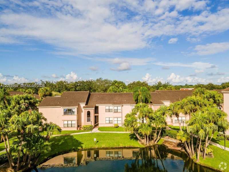 2926 S University Dr # 6306, Davie FL 33328