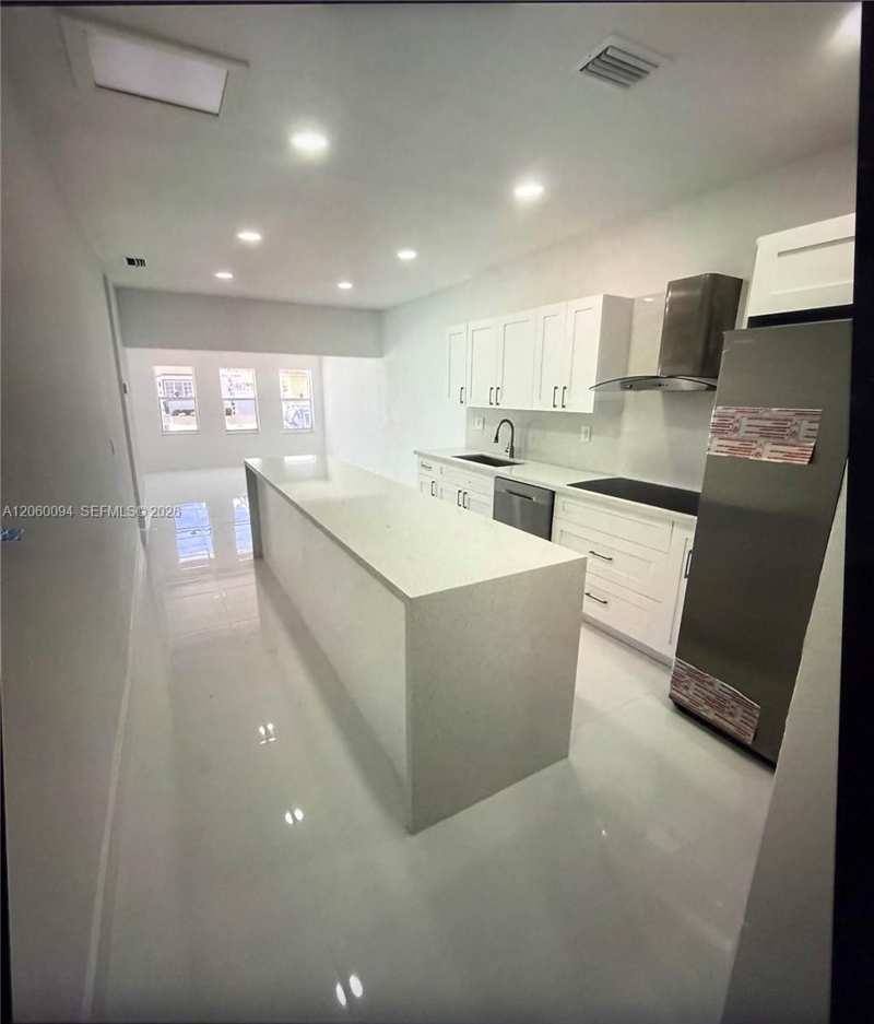 1870 NW 5th St # 1, Miami FL 33125