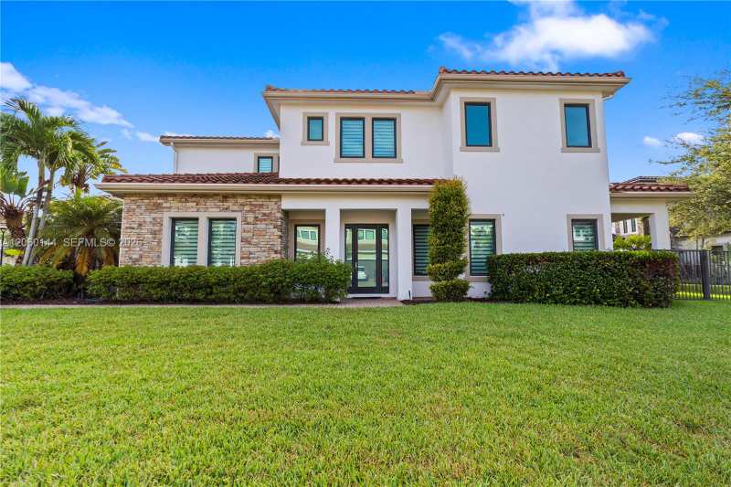 3472 Emerson Ln # 00, Hollywood FL 33312