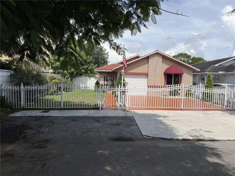 7510 W 4th Ave, Hialeah FL 33014