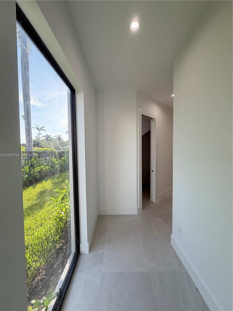 4664 SW 32nd Ave # 4664, Dania Beach FL 33312