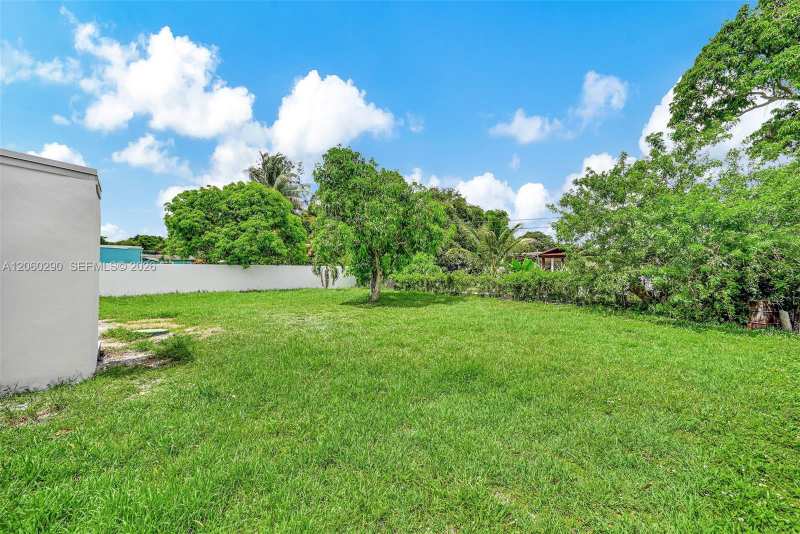 16410 NW 22nd Ct, Miami Gardens FL 33054