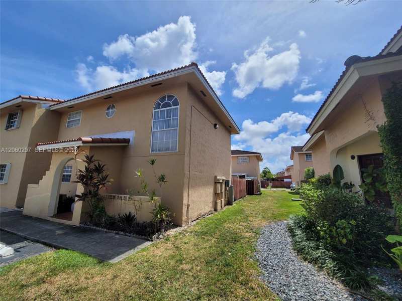 13539 SW 62nd St # 131, Miami FL 33183