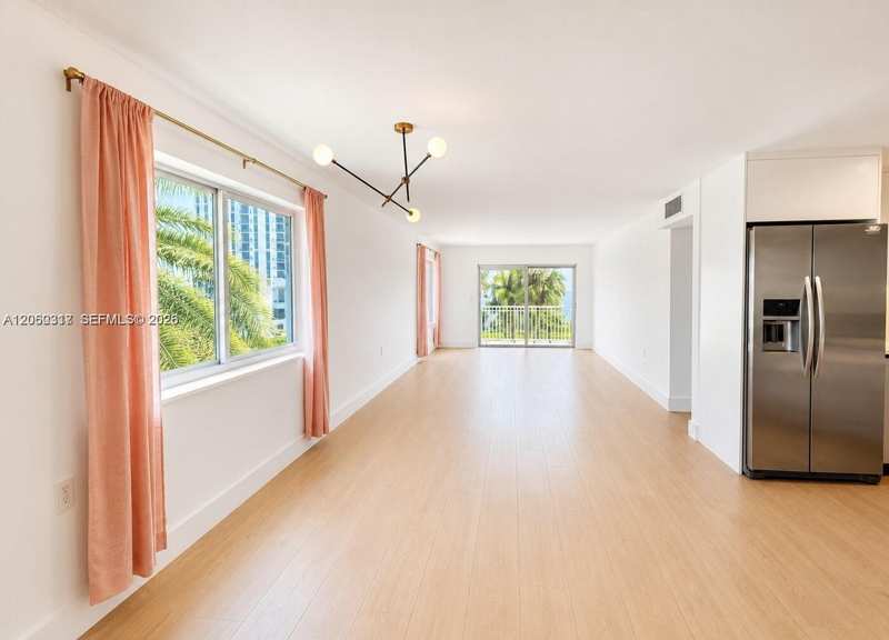 1631 NE 114th St # 307, Miami FL 33181
