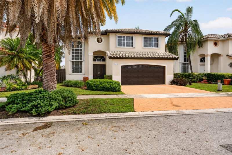 15615 SW 95th Ln, Miami FL 33196