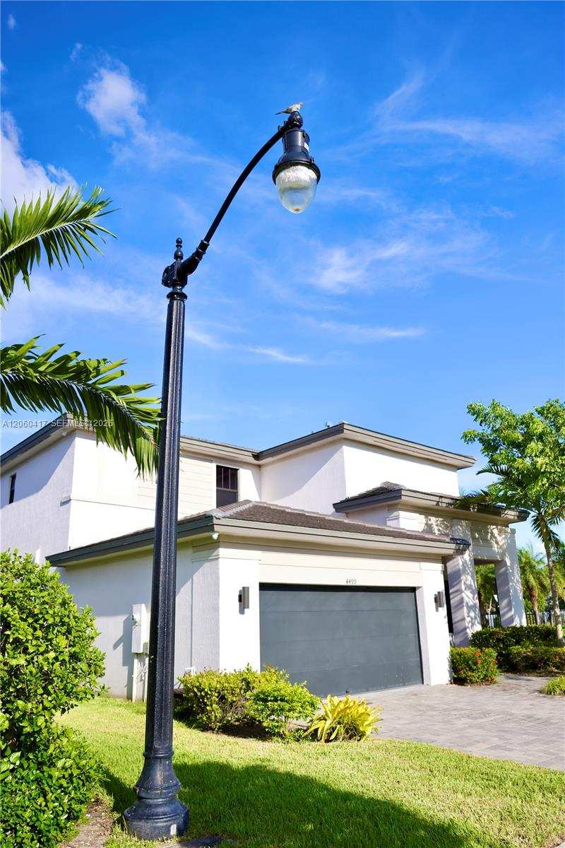 4499 SW 173rd Ave, Miramar FL 33029