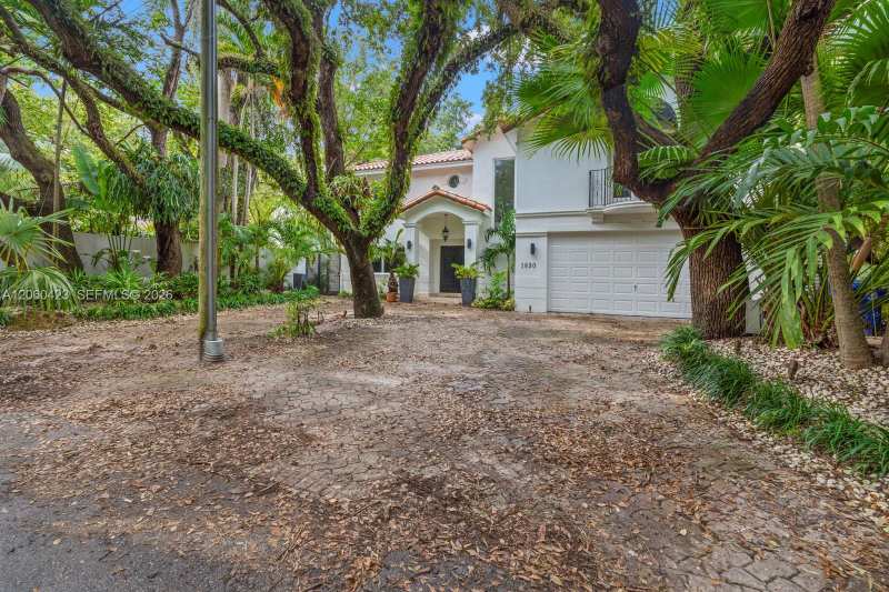 1830 Chucunantah Rd, Miami FL 33133