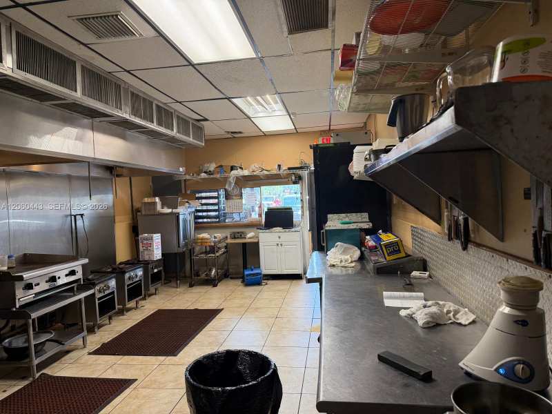 6766 Stirling Rd, Davie FL 33024