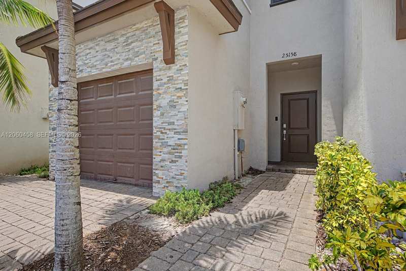 25158 SW 108th Ave, Homestead FL 33032