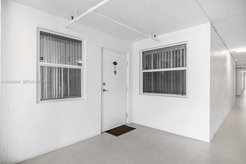 2575 SW 27th Ave # 111, Miami FL 33133