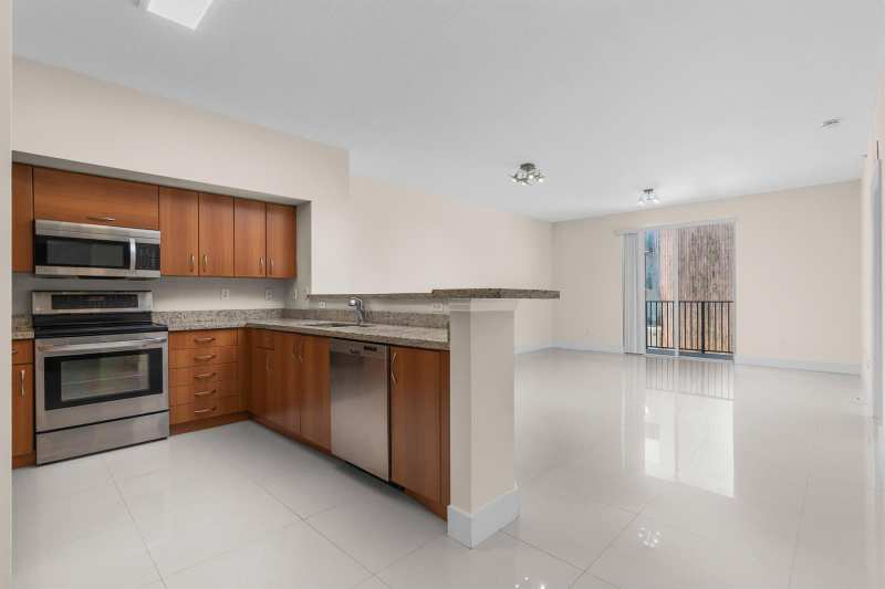 250 NE 3rd Avenue # 1305, Delray Beach FL 33444