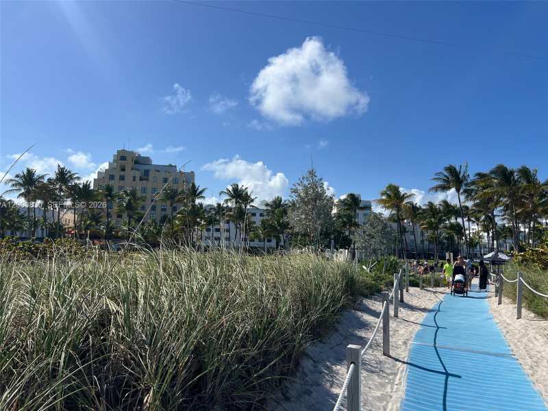 1390 Ocean Dr # 101, Miami Beach FL 33139