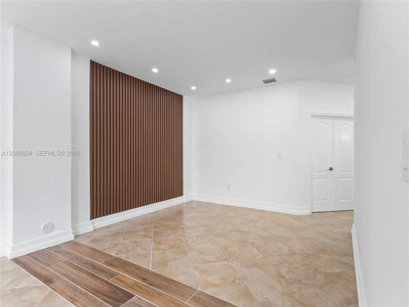 5502 NW 112th Ct # 5502, Doral FL 33178