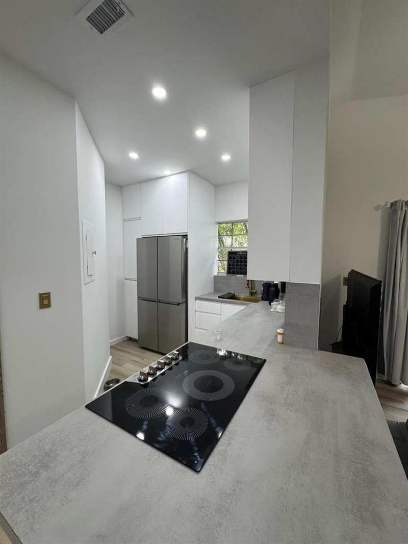 2331 NW 96th Terrace # 17H, Pembroke Pines FL 33024
