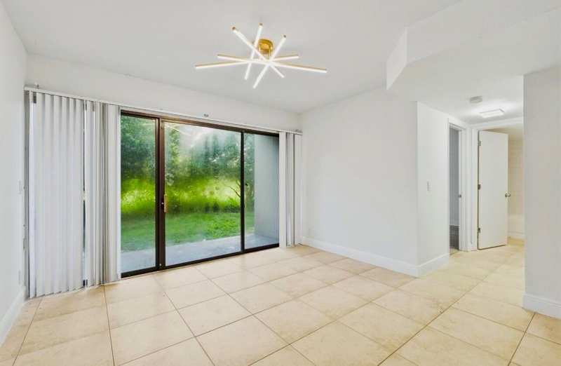1581 Windorah Way # B, West Palm Beach FL 33411